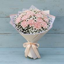 Букет цветов из:  Гвоздики в Коммунистический