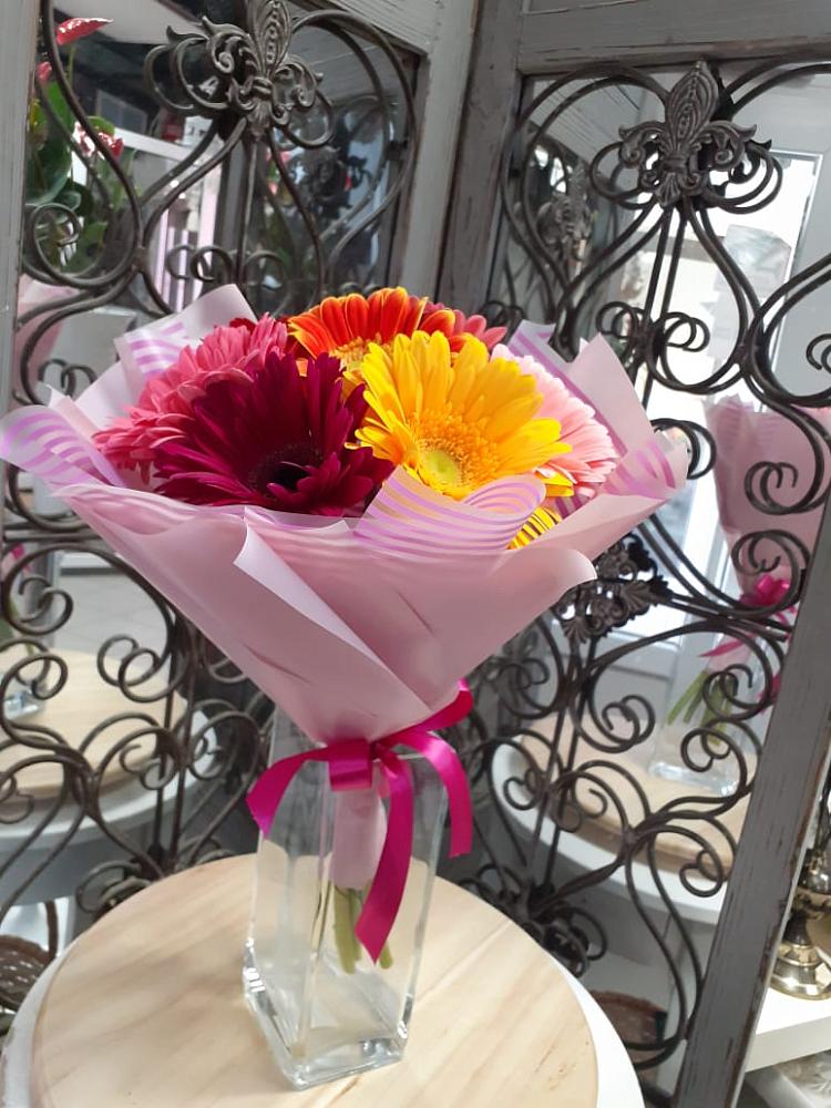 Букет цветов из: Герберы в Коммунистический