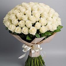 Букет 101 беля роза Белоснежка в Коммунистический