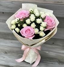 Букет цветов из:  Розы в Коммунистический