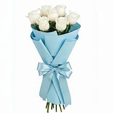 Букет 7 белых роз Проуд в Коммунистический