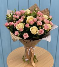 Букет цветов из:  Розы в Коммунистический