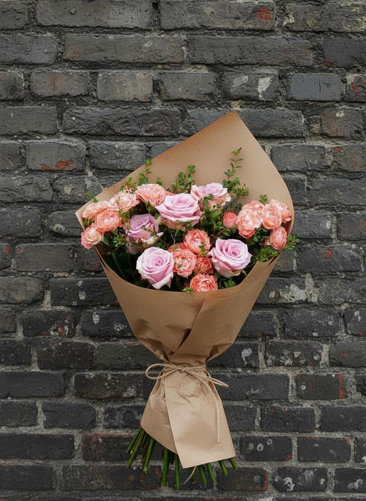 Букет цветов из: Розы в Коммунистический