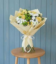 Букет цветов из:  Хризантемы и Розы в Коммунистический