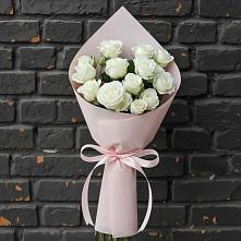 Букет цветов из:  Розы #REPLACE_PRED# Коммунистический