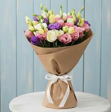 Букет цветов из:  Лизиантусы #REPLACE_PRED# Коммунистический